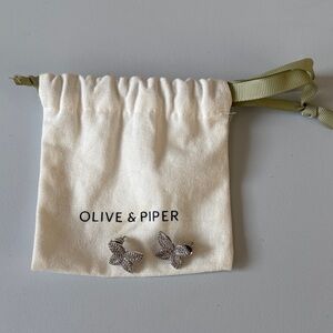 Olive & Piper Silver Primrosette Earrings